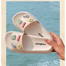Chinelo Feminino Moleca Slide Com Pins Papete Confortável leve Macia Tendência Verão Original
