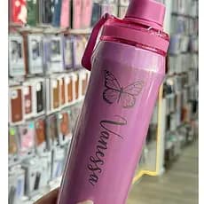 Garrafa Térmica Personalizada 600ml – Volta às Aulas | Gravação a Laser | Com Alça Rosa preto lilás