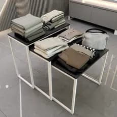 Trio Expositor Preto e Branco Organizador Para Lojas Produtos Variados Estilo Industrial