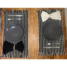 Kit Jogo Americano com 6 peças no tear mineiro. Americano em Algodão com franja, acompanha os guardanapos e argolas