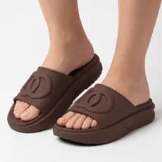 Chinelo Nuvem Feminino Plataforma Confortável Leve Macio Antiderrapante Moda 2026