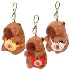 Chaveiro Pelucinha Capivara com Bolsinha 11cm CAA TOYS