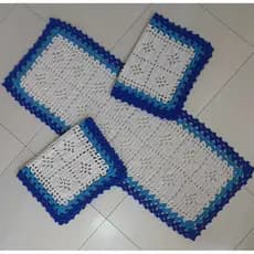 Jogo de Passadeira em Crochê Borda Colorida - Tapete Cozinha - Azul Claro e Azul Escuro - 3 pçs