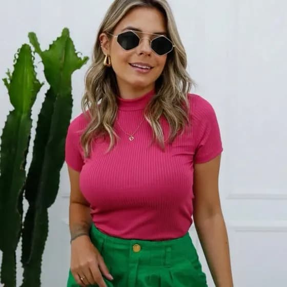Blusa Femenina Promoção T-shirt Gola Alta Promoção