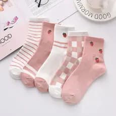 Kit 5 Pares Meia Feminina Cano Médio Fofa Estampa Morango Rosa Estilo Kawaii