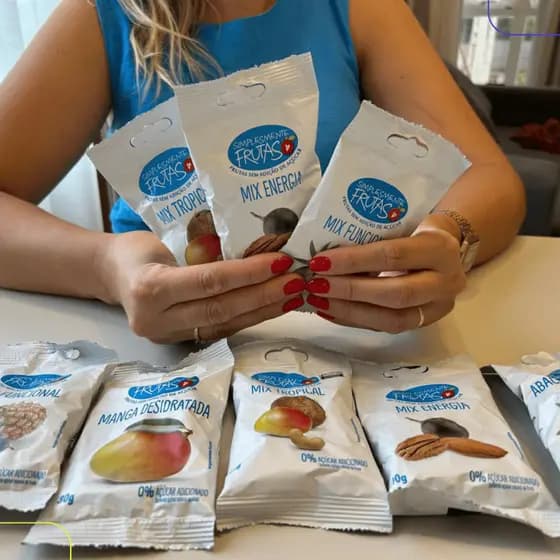Kit 5 Snacks Mix De Frutas Secas e Oleaginosas Lanche Dieta Saudável Amêndoa, Abacaxi, Castanha de Caju,  Coco, Noz, Uva