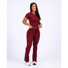Conjunto Flaire Academia Fitness BabyTee e Legging Flaire