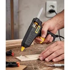Pistola elétrica aplicadora de cola quenteTramontina, bivolt. POTENCIA 20 - 25 W corpo injetado, certificado INMETRO