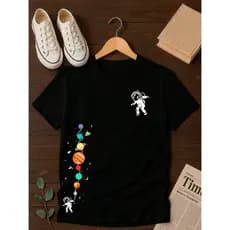 Camiseta Masculina Infantil Astronauta Espaço Planetas Estampa Divertida