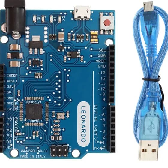 Placa De Desenvolvimento Microcontrolador Leonardo R3 Atmega32u4 Com Cabo USB Compatível Arduino DIY Starter Kit