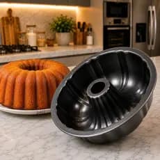Forma Para Bolo Pudim Torta com Furo no meio Central Teflon Antiaderente