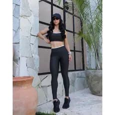 Conjunto Fitness para academia feminino com bolso lateral profundo zero transparência