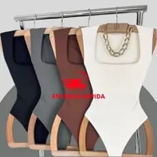 Body kit 2 Feminino Collant Regata Suplex Decote Quadrado Forrado Confortável  Elegante