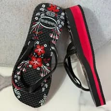 Chinelo Sandália Tamanco em EVA - Leveza e conforto para o Dia a Dia - Forma QUADRADA
