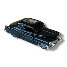 Miniatura Cadillac 1953 – Carro Antigo Colecionável de Metal com Fricção 1:32