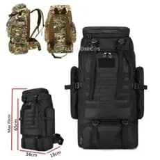 Mochila Tática Impermeável 80L Preto - Durabilidade e Conforto com Vários Compartimentos