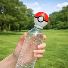 Tampa de Garrafa Pokébola Criativa | Acessório Divertido para Garrafas