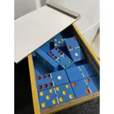 Dominó De PVC Profissional Tamanho Pequeno - Espessura 1.4 CM Esfera De Metal Pintado Com Tinta Automotiva Na Cor Azul