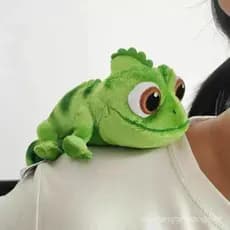 15cm Pascal Rapunzel Camaleão Brinquedos de Pelúcia Boneca Animal Brinquedos de Ombro Presentes de Aniversário para Cria