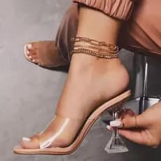 Sandálias de salto de cristal para mulheres, sandálias com tiras transparentes e estampa de leopardo para mulheres.
