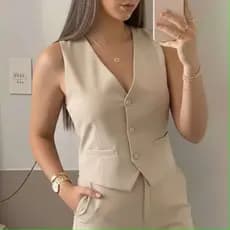 Colete Feminino Slim Em Alfaiataria Com  Bolso Estilo Luxo