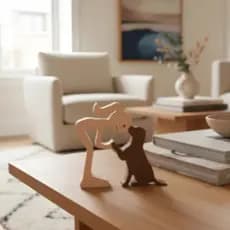 Escultura Menina e Seu Cachorro – Estatueta Abstrata Minimalista – Decoração Moderna Sala e Escritório