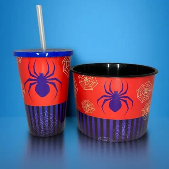 KIT PIPOQUEIRA 1.5L + COPO 550 ML HOMEM ARANHA - CINEMA LEMBRANCINHA PRESENTES⭐