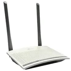 Lote de Roteadores Lan Fast TP-LINK TL-WR820N Conexão WIFI 300Mbps Branco com fontes