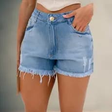 Short Jeans Feminino Barra Desfiada 100% Algodão Confortável Caimento Perfeito Premium