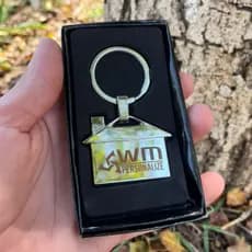 Chaveiro Casa kit com 2 unidades Personalizados a Laser, Brinde para seu negócio, com Logotipo