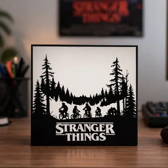 Luminária Stranger Things LED • Com bateria • Luminária de mesa decorativa