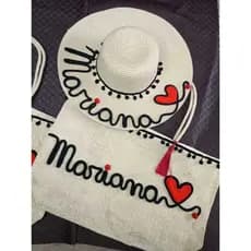 bolsa e chapéu personalizado com seu nome ou frase desejada.