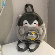 Mochila pequena em formato de pinguim de pelúcia, adequada para estudantes femininas usarem como uma bolsa casual de omb
