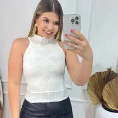 Blusinha Cropped Regata Feminina Modal Gola Alta Garrafinha com Ponto Crochê em Tricot Coração 3D