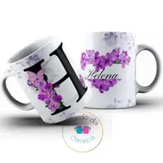 Caneca Personalizada com Inicial e Nome no Coração de Porcelana Floral (Temos Todas as Iniciais)