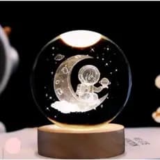 Luminária Bola de Cristal LED 3D astronauta