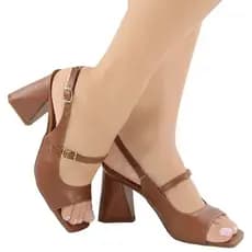 Sandália Feminina Fivela Bico Quadrado Salto Bloco Médio 7,5 cm Conforto Elegante Casual Festa