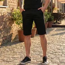 Bermuda Masculina Sarja Social Preta Premium Com Bolsos Funcionais e Elastano