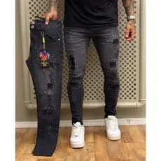 Calça Jeans Skinny Jogador com Detalhes Rasgados e Estilo Moderno