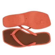 Chinelo confortável para praia, piscina e passeio, bico quarado.