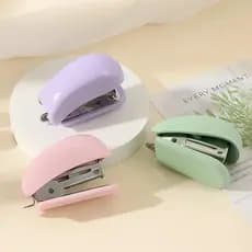 Mini Grampeador Portátil：Apto para 12 Folhas - Cores Pastel，Compacto e Prático，Perfeito para Estudo e Escritório