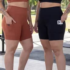 Kit 2 Bermudas Academia Plus Size Feminina com Bolso Cintura Alta/Alta Compressão Não Transparente G1 ao G3