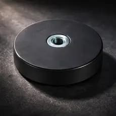 Ímã Fêmea de Neodímio Magnético  Emborrachado 66mm Rosca M6 Ultra Forte suporta até 20 kg