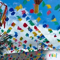 Kit Bandeirinhas 50 Metros de Papel Decorativa Colorida para Festas Aniversário Eventos Decoração