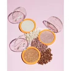 Melu Iluminador Compacto by Ruby Rose
