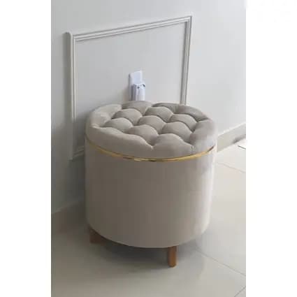 Puff redondo Para Penteadeira 50 cm altura com detalhe dourado luxo e elegância para seu lar