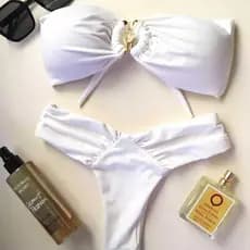 Conjunto Biquíni Praia Com Fivela Orgânica De Flor, Praia Verão Elegante, Tendência De 2026
