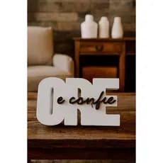 Placa Enfeite Decorativo – ORE e Confie – Inspiração e Fé para Sua Casa, Transmita Fé e Boas Energias.