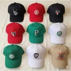 Boné Infantil de Time Variados Aba Curva Cores Surtido