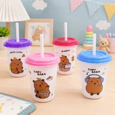 Copo Plástico Infantil  Capivara Com Canudo 400ml 11cm 4 Cores Estampa Sortida